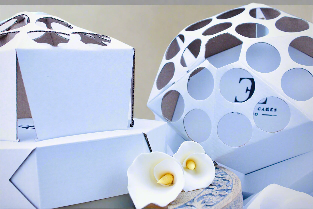 The Diamond Bouquet Collection "MINI" By Evelynn’s Cakes For 19 Mini Cupcakes